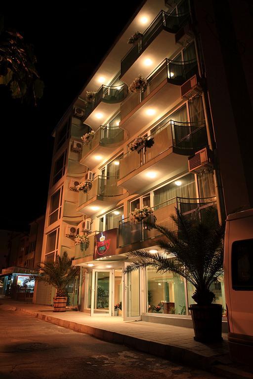 Hotel Dreams Family